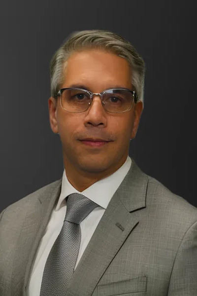 Robert Zalewski-Zaragoza, MD